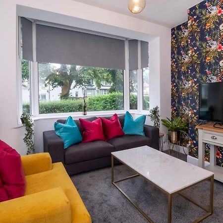 Vila Stylish Hot Tub House With Free Parking! York Exteriér fotografie
